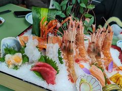 -万岛日本料理铁板烧(大宁店)