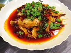 干烧耗儿鱼-洪霞餐馆