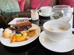 -上海漕河泾万丽酒店