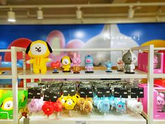 -line friends(明洞旗舰店)