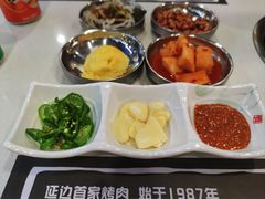 -艺林烤肉城(光明店)