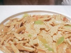 -江城小馆陕南妈妈菜·全球旅行餐厅(钟楼店)