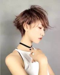 -Miracle集简美发沙龙