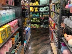 -酷乐潮玩(城西银泰城店)