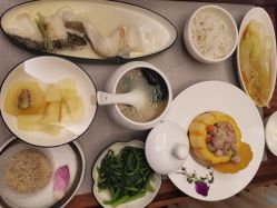 -馨月汇·一悦馨香月子中心(前滩店)
