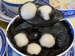 -广信牛奶甜品世家(台东店)