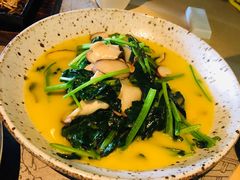 奶油菠菜-穹六人间 people 6(岳阳路店)