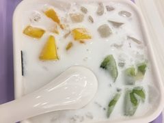 -满记甜品(日月光二店)