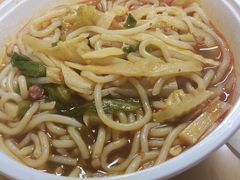 -卓雅桂林米粉