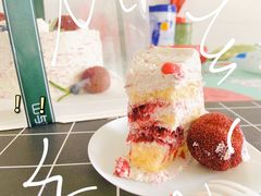 -山与蓝·轻糖鲜果蛋糕(勒泰店)