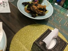 -鑫真味私房菜馆