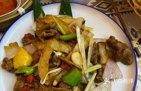 Lemongrass and Ginger Stir-Fried Beef