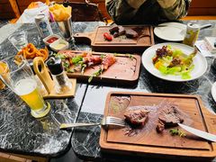 -MEAT MATE 鲜食肉铺(凤凰汇·里巷店)