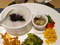 -上海临港美爵酒店·铃兰西餐厅