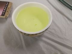 老板附赠的菊花茶-邱记私房菜·十八年本地菜