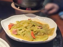 -魏铭鱼头捞饭(晋阳路店)