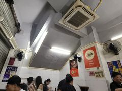 -威邵鸡煲(西华路总店)