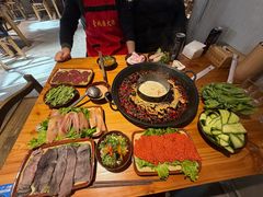 -壹兆圆重庆火锅手工炒底料(长白格林玫瑰湾店)