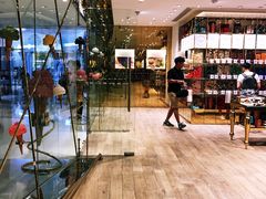 -VENCHI 闻绮(北京国贸商城店)