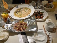 -渔语鱼酸菜鱼新川菜(来福士店)