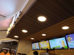 -CoCo都可(湖滨银泰店B区店)