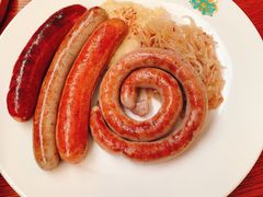 大份香肠拼-普兰达德国餐厅·德式脆皮烤猪肘·自酿啤酒(观唐店)