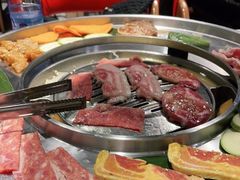 -哈哈碳都·牛肋条无限自助烤肉(台江万达店)