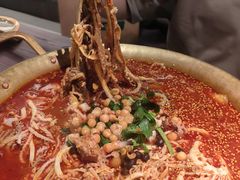 -张翻越·川渝冒菜·武汉黑鸭煲(城北万象城店)