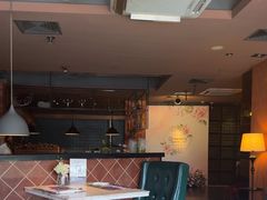 -绿茵阁牛扒餐厅(客村店)