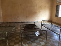 -吐斯廉屠杀博物馆