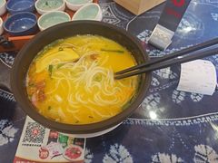 -桥香园过桥米线(国贸店)