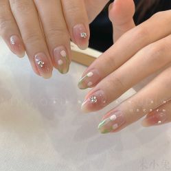 -米小兔美甲美睫