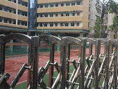 -海口市第一中学