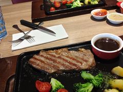 -必胜客(新中纬店)