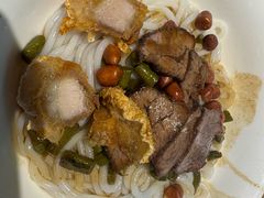 -牛八宝桂林米粉(八里庄店)