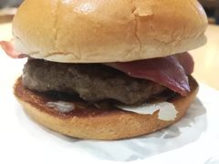 芝士培根澳洲牛堡-肯德基(三元桥东店)