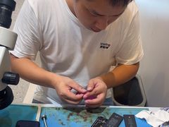 -爱畅享华为苹果手机维修服务(宝山天街店)