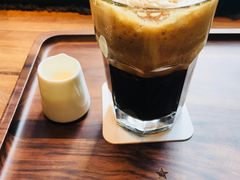 -星巴克臻选(南京艾尚天地店)