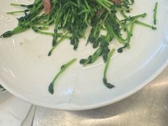 -潮界(LU·ONE凯德晶萃广场店)