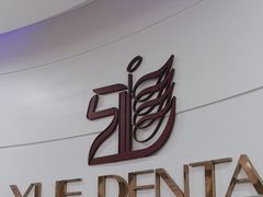 -雅悦齿科(顾村公园店)