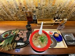 -一豚轩·烧鸟·豚骨拉面(五四路店)