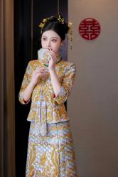 -莫小姐婚纱