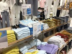 -优衣库(南京建邺万达广场店)