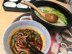 -妈妈故事米线(市府恒隆店)