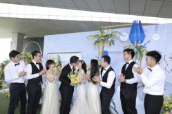 -艾米丽婚纱礼服