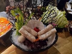 -湊湊火锅·茶憩(杭州湖滨银泰in77店)