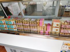 面包甜点陈列柜-前门老正兴总店