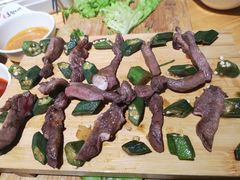 -秋香家韩式炭火烤肉(磐石路店)