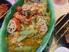 -沪小胖·小龙虾·蓝龙王(八佰伴店)