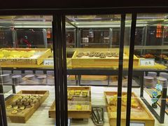 面包甜点陈列柜-蓝鲸湾汤泉(包河店)